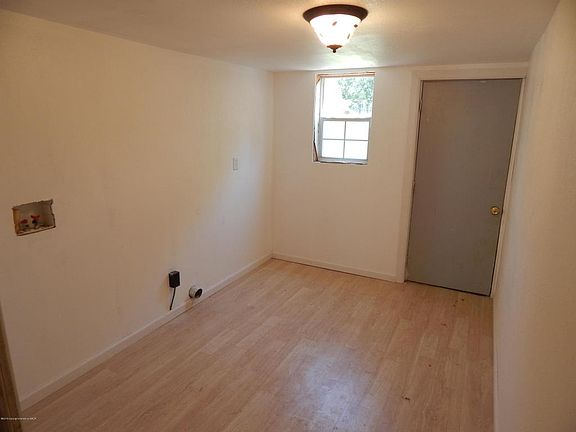 5th image of 2803 S Van Buren St