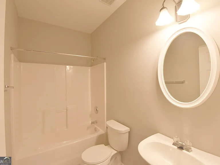219 Turnbridge Cir — Photo 14