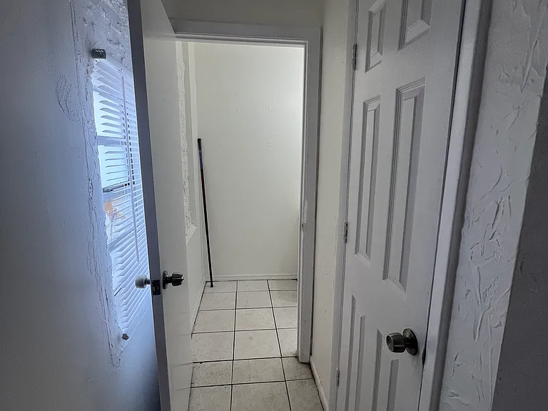 4211 Parker Ave #4 — Photo 11