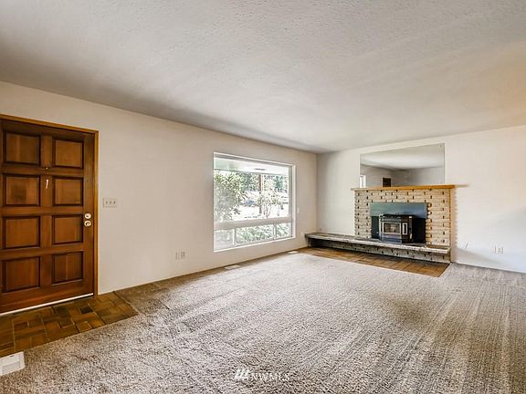 4th image of 6116 80th St NE