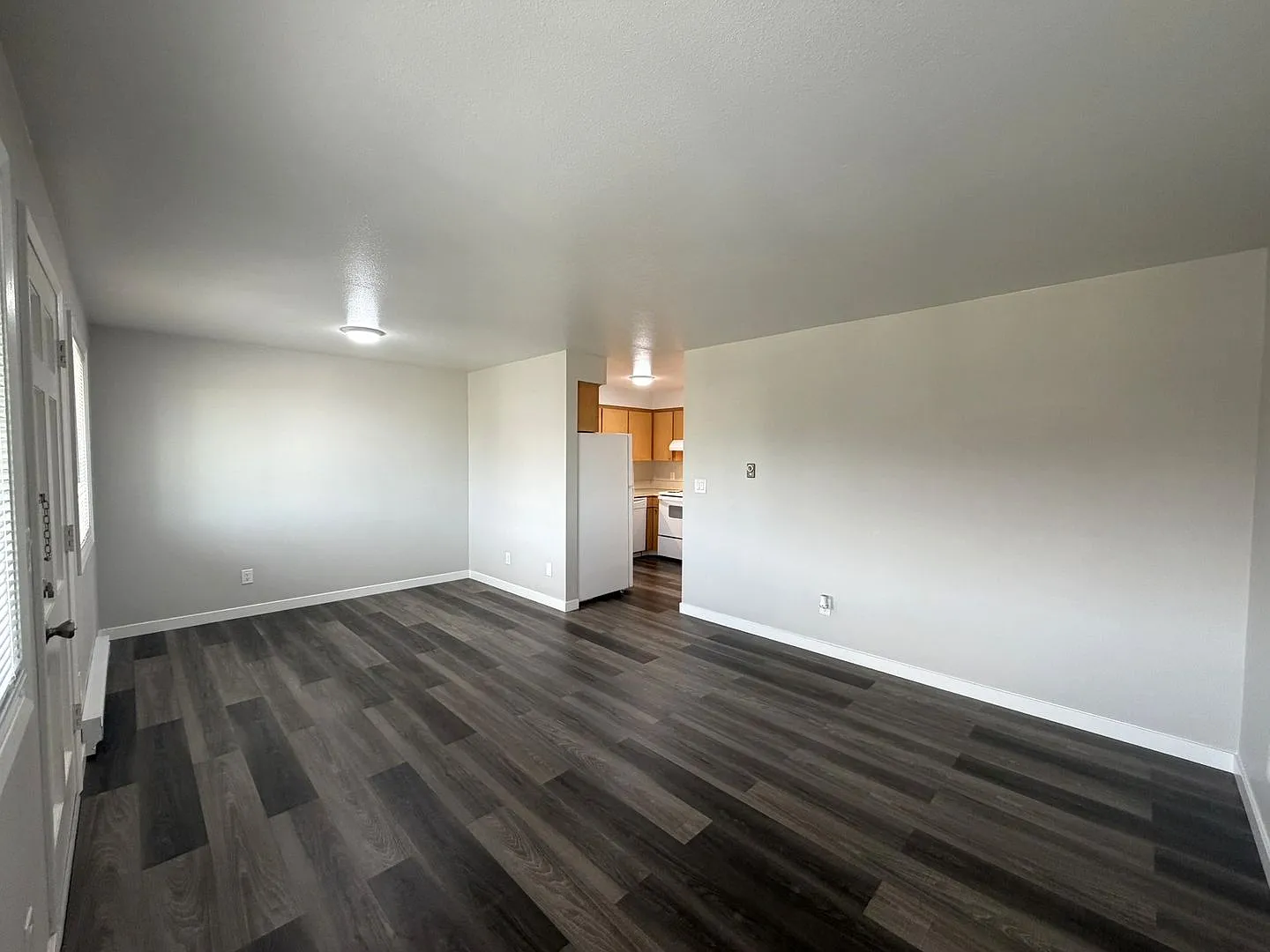 Bel-Air Apartments 8-Unit — Photo 3