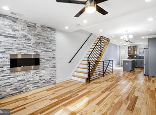 640 Emily St, Philadelphia, PA