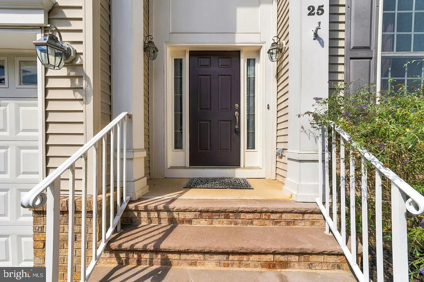 3 bed, 2.5 bath, 2170 sqft, $4,800 — Photo 3