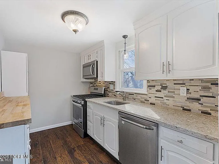 43 Iowana Ave — Photo 6