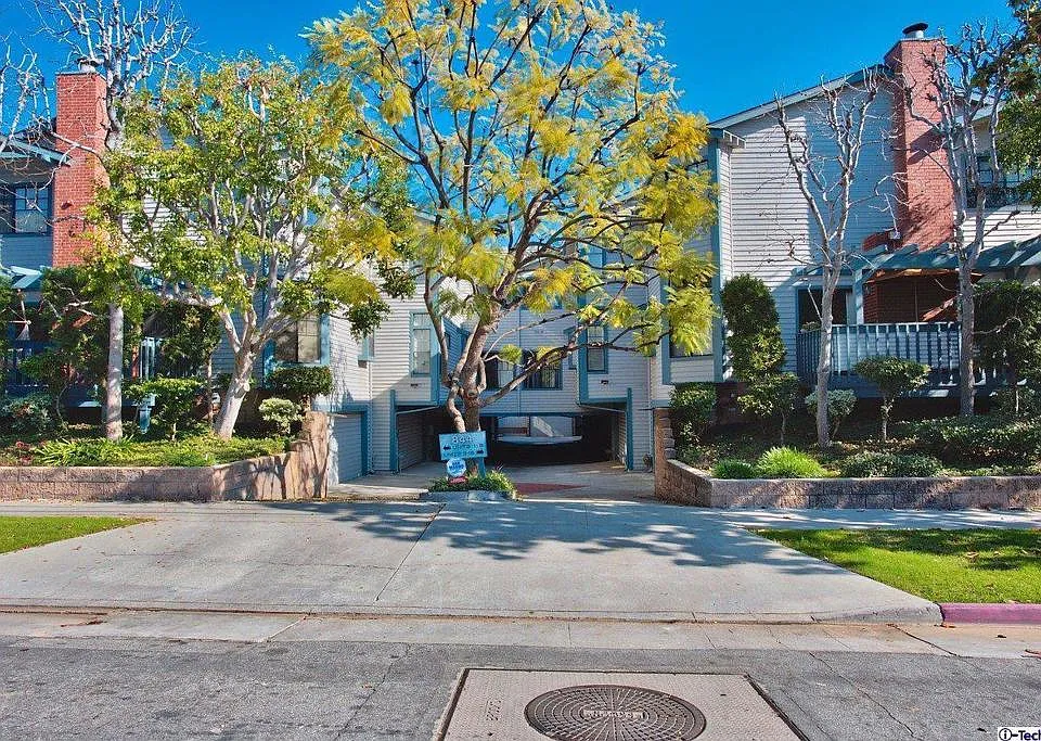 844 Magnolia Ave #10