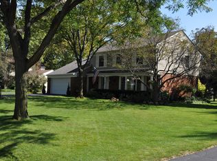 3446 Newgate Dr, Troy, MI