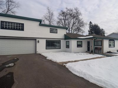 6111 247th AVENUE, Paddock Lake, WI, 53168
