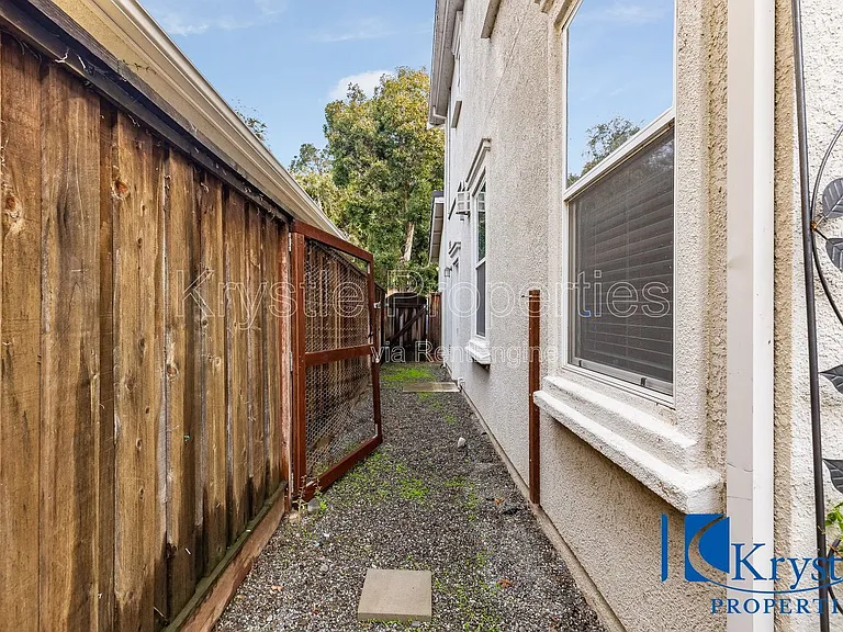 1010 Madrone Ave — Photo 30