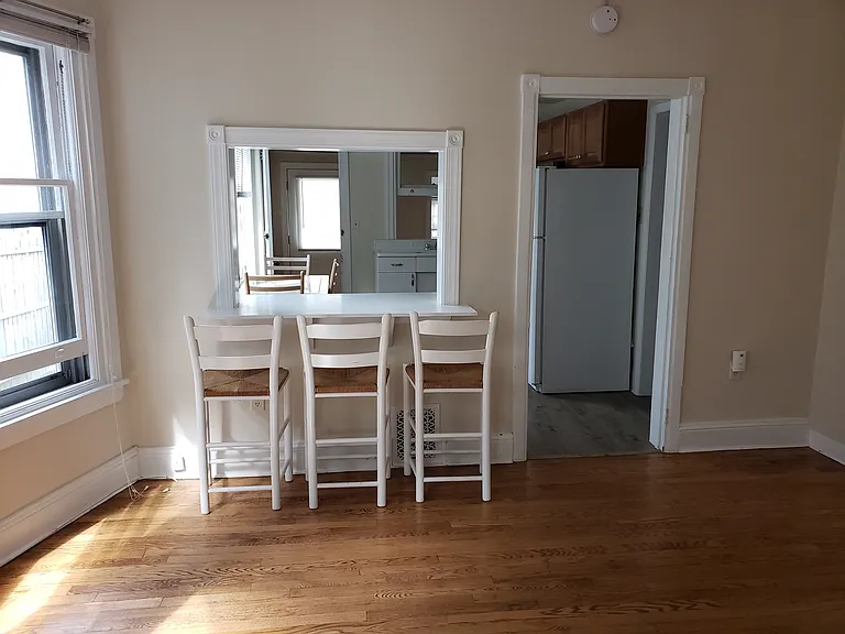 221 N Adams St #1 — Photo 3