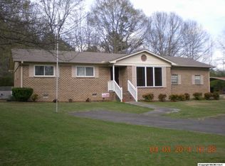 178 Hampton Ln, Arab, AL 35016