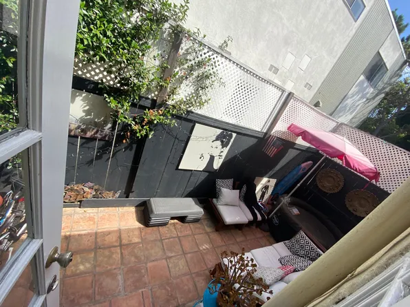 3102 Broadway #3102, Santa Monica, CA 90404