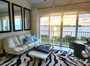 3 Harbour Isle Dr #206, Fort Pierce, FL 34949