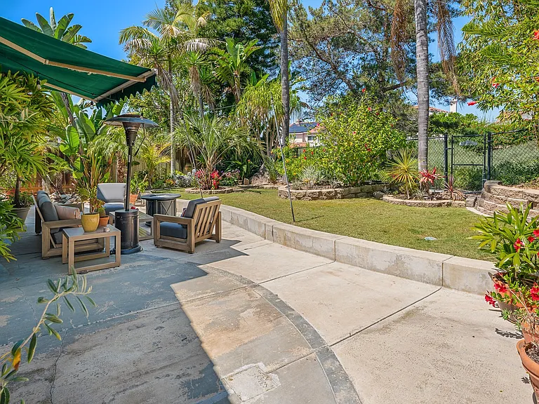 5017 Viewridge Way — Photo 33