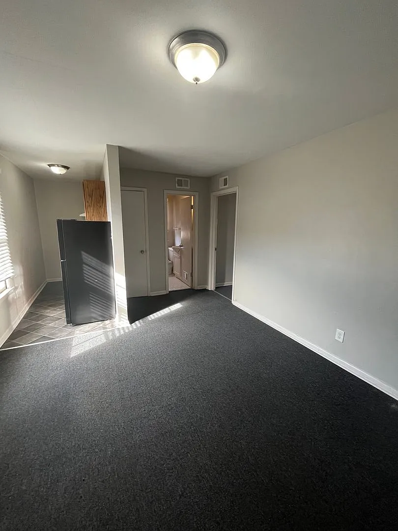 1 Bed/ 1 Bath Apartment near Fisk, Meharry and TSU. — Photo 3