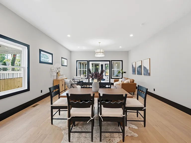 1712 Straightway Ave — Photo 17
