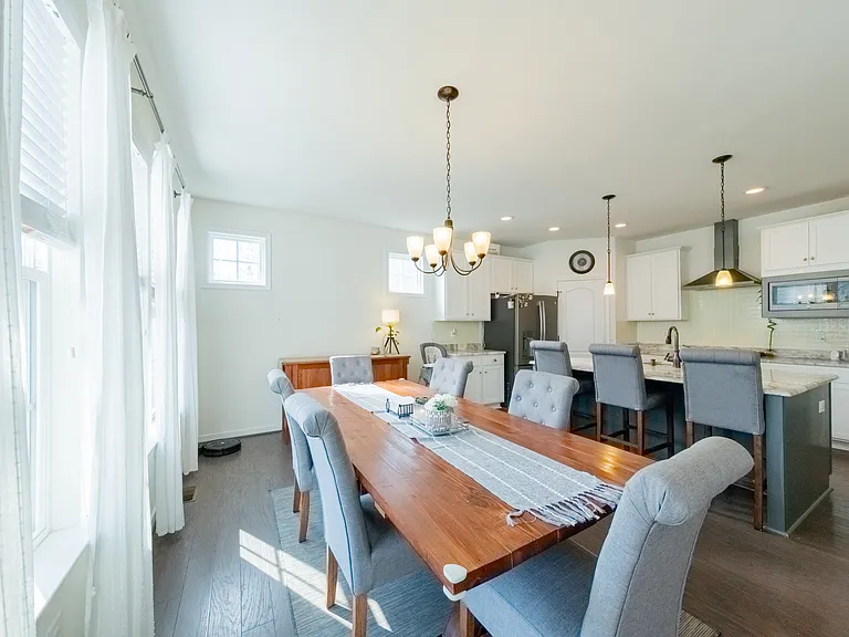 10878 Holman Ridge Rd — Photo 37