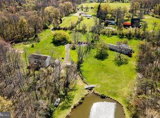 712 Middle Rd, Perkasie, PA 18944