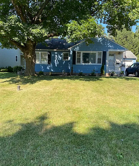 Meadow Rd — Photo 1
