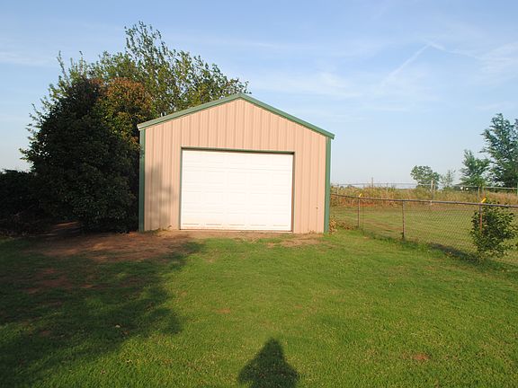 metal building 