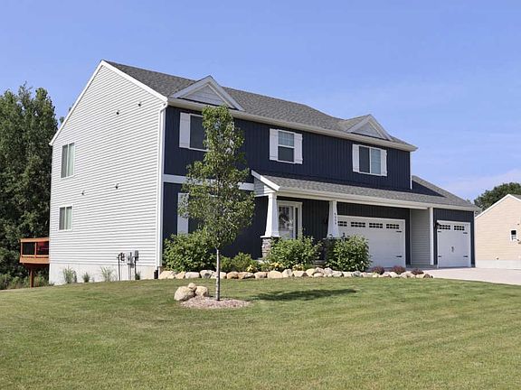 4th image of 9553 Stone View Dr NE