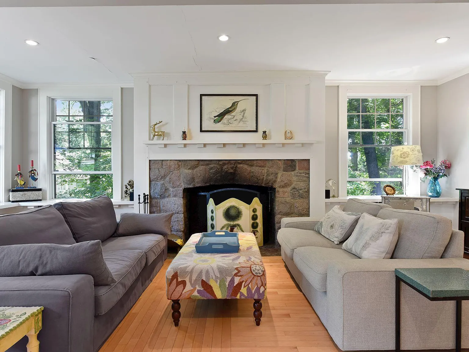 4 bed, 3.0 bath, 4135 sqft, $4,500 — Photo 3