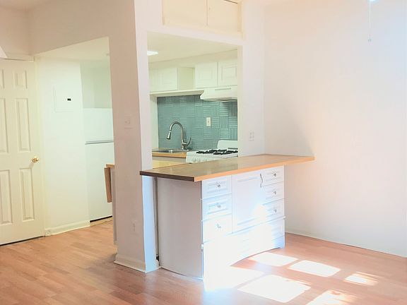 5th image of 534 W 148th St