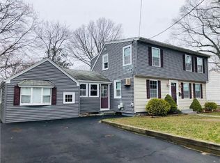 97 Holland Ave, Riverside, RI 02915