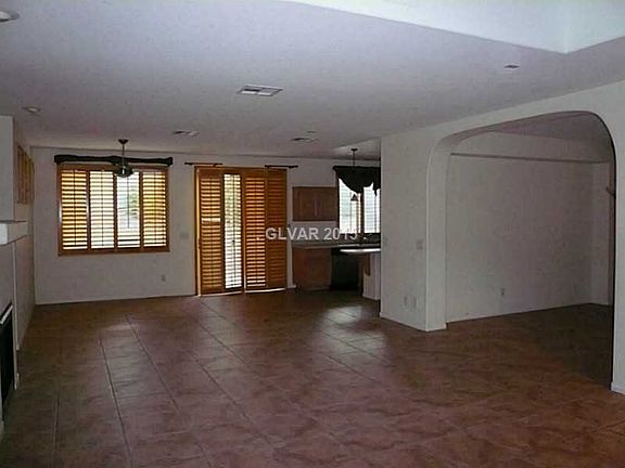 2nd image of 8077 Villa Trovas Ct