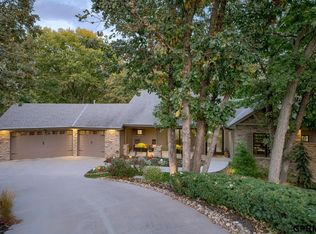 5021 S 237th Cir, Elkhorn, NE 68022