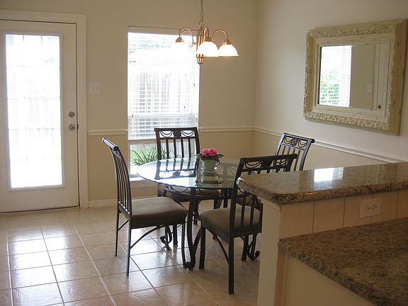 4th image of 1815 Leisure Ct