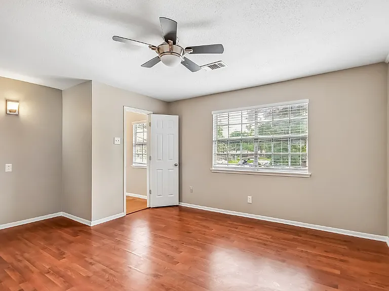 16214 Port O Call St — Photo 18