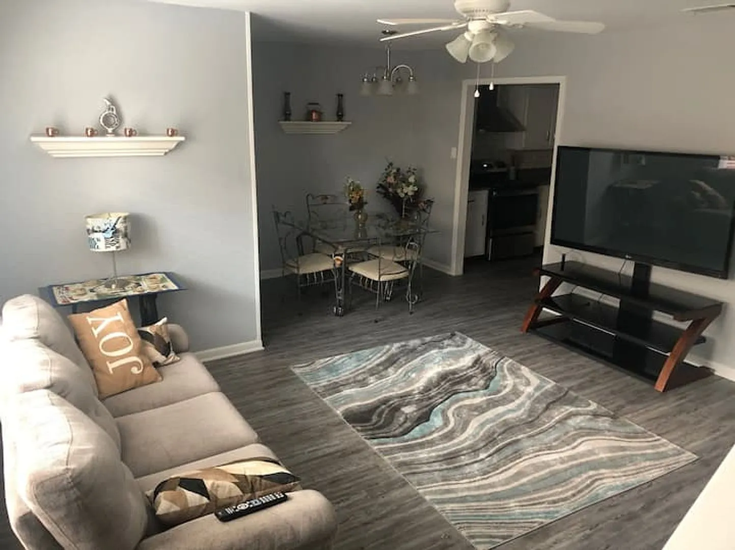 1807 Treehouse Trl — Photo 2