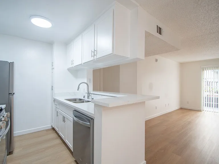 11030 Hartsook Street — Photo 22