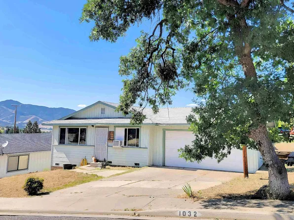 1032 Swallow Cir, Yreka, CA 96097