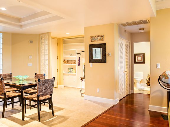 4th image of 390 S Sepulveda Blvd APT 107