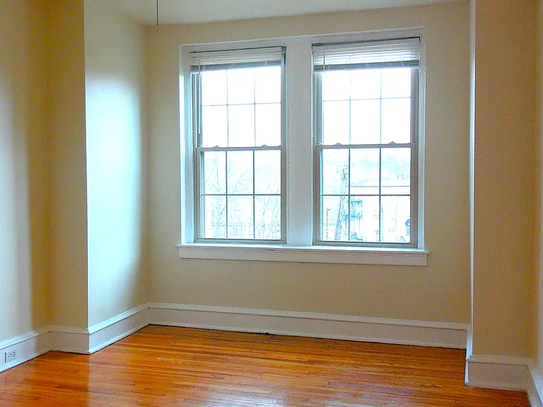 Park Spring Manor — Photo 18