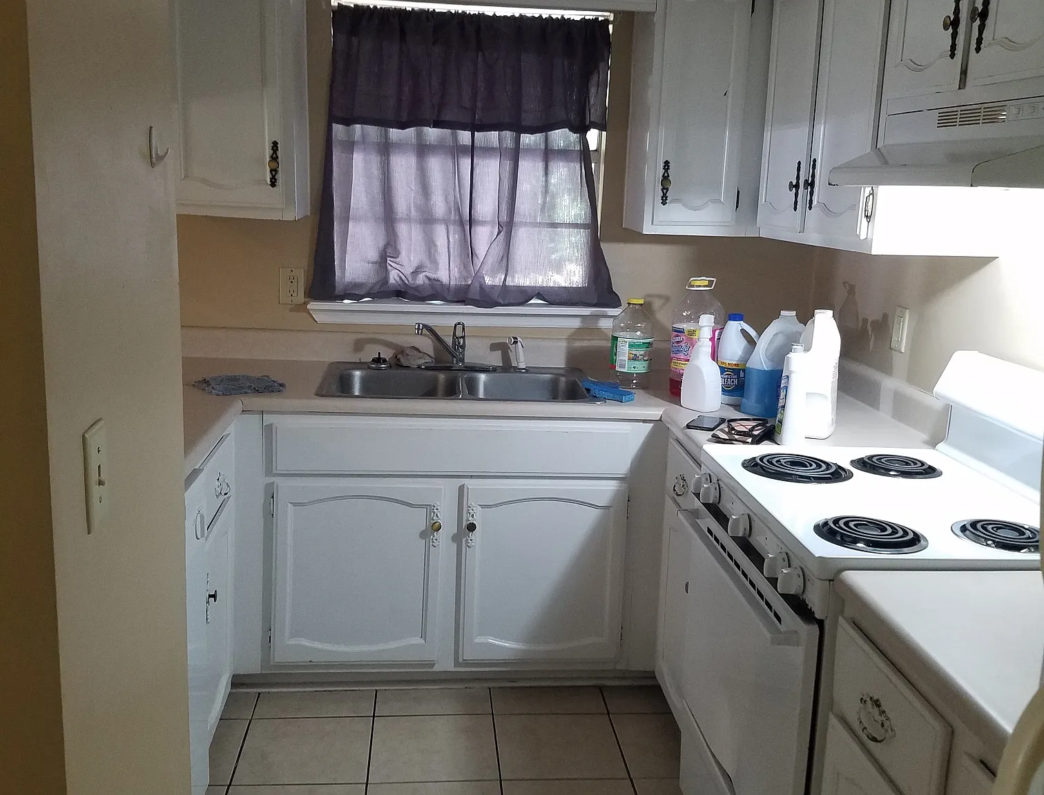 304 McDowell St — Photo 2