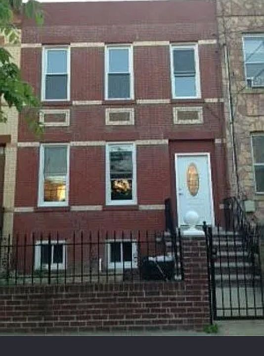 1st image of 416 Van Siclen Ave