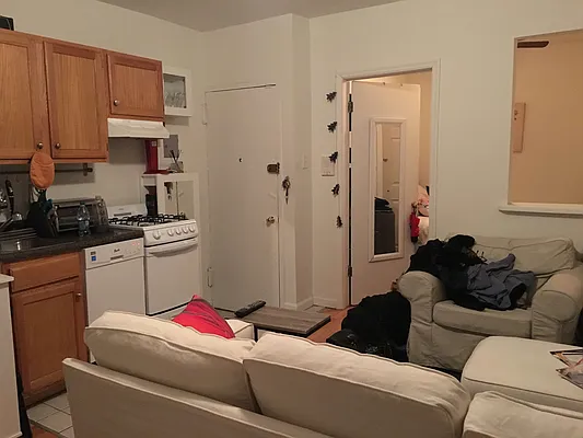 Rented by Jack B Shapiro | media 25