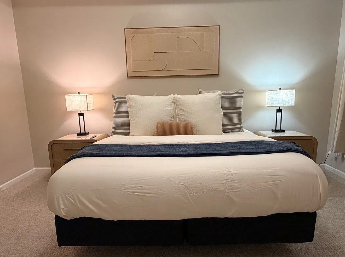 7576 Abigail Dr — Photo 2