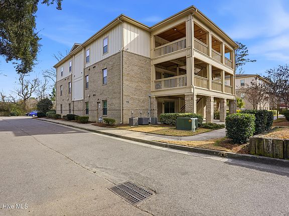 3rd image of 115 Covil Avenue Unit 102
