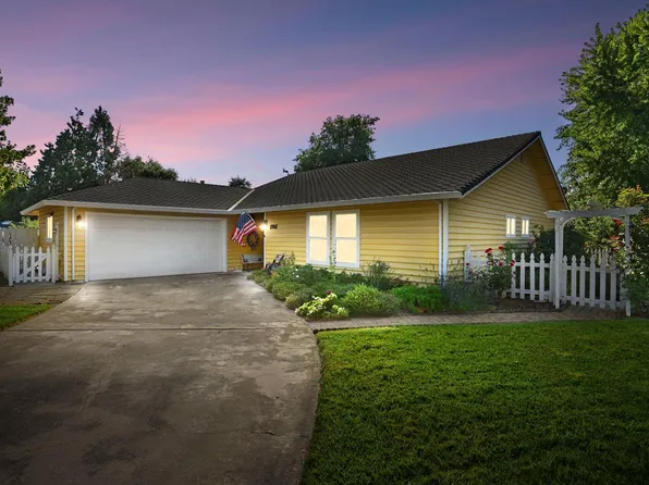 17843 E Varene Ct, Linden, CA 95236