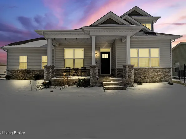 153 Boulders Ct, Shepherdsville, KY 40165