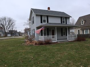 407 Ross St, Walnut, IL 61376