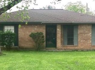 1321 Northview Ct, Angleton, TX 77515