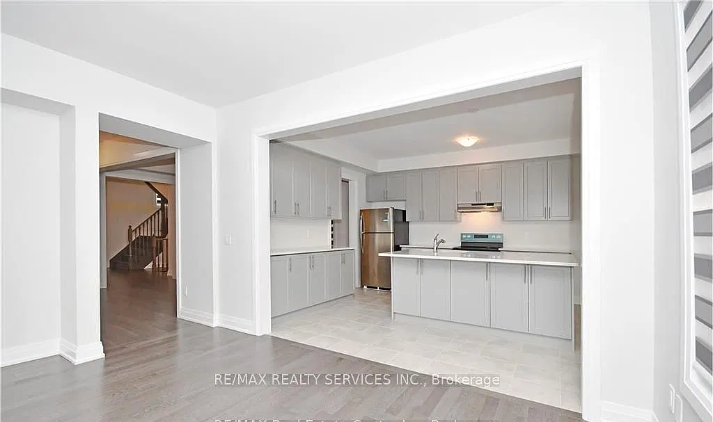 4 bed, $3,000 — Photo 4