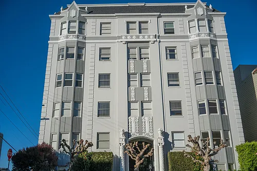 1890 Broadway Street Photo 1