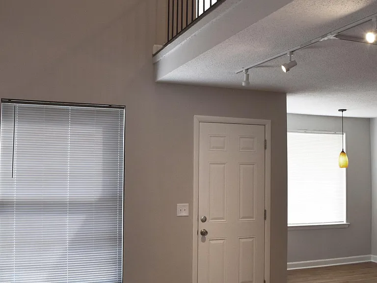 945 Bresslyn Rd #945 — Photo 13