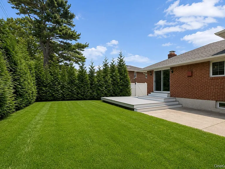38 Birchwood Park Dr — Photo 23