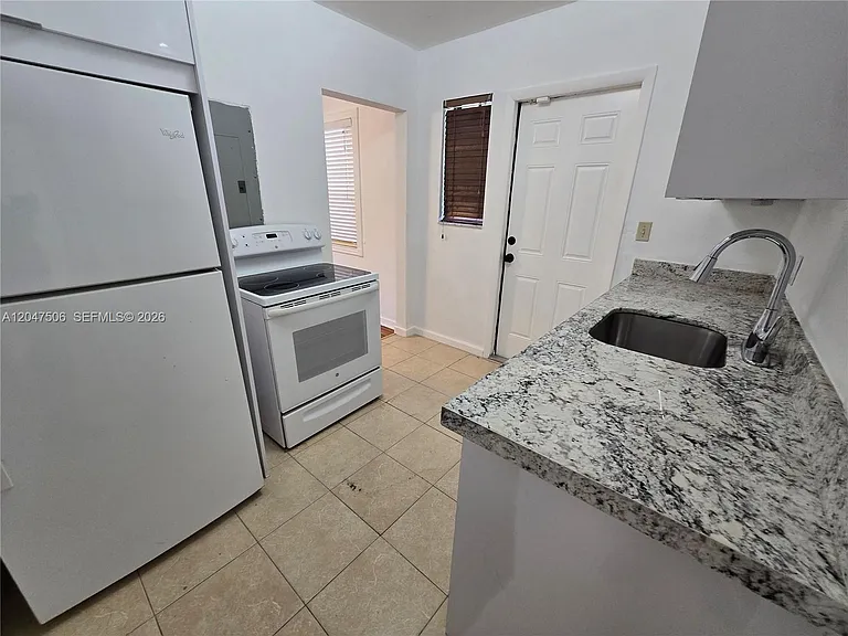 14901 NW 9th Ct — Photo 12